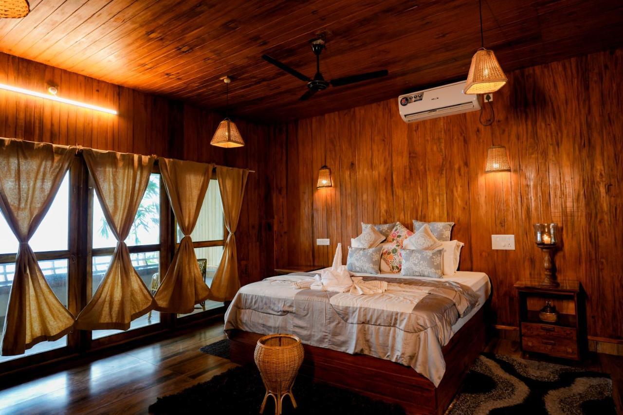 Driftwood Beach Resort 瓦尔卡拉 外观 照片