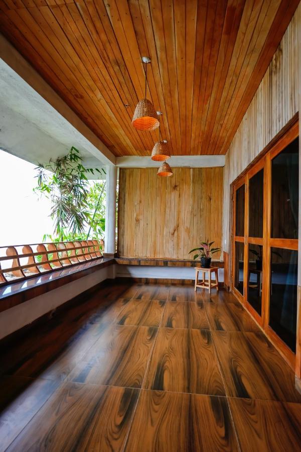 Driftwood Beach Resort 瓦尔卡拉 外观 照片